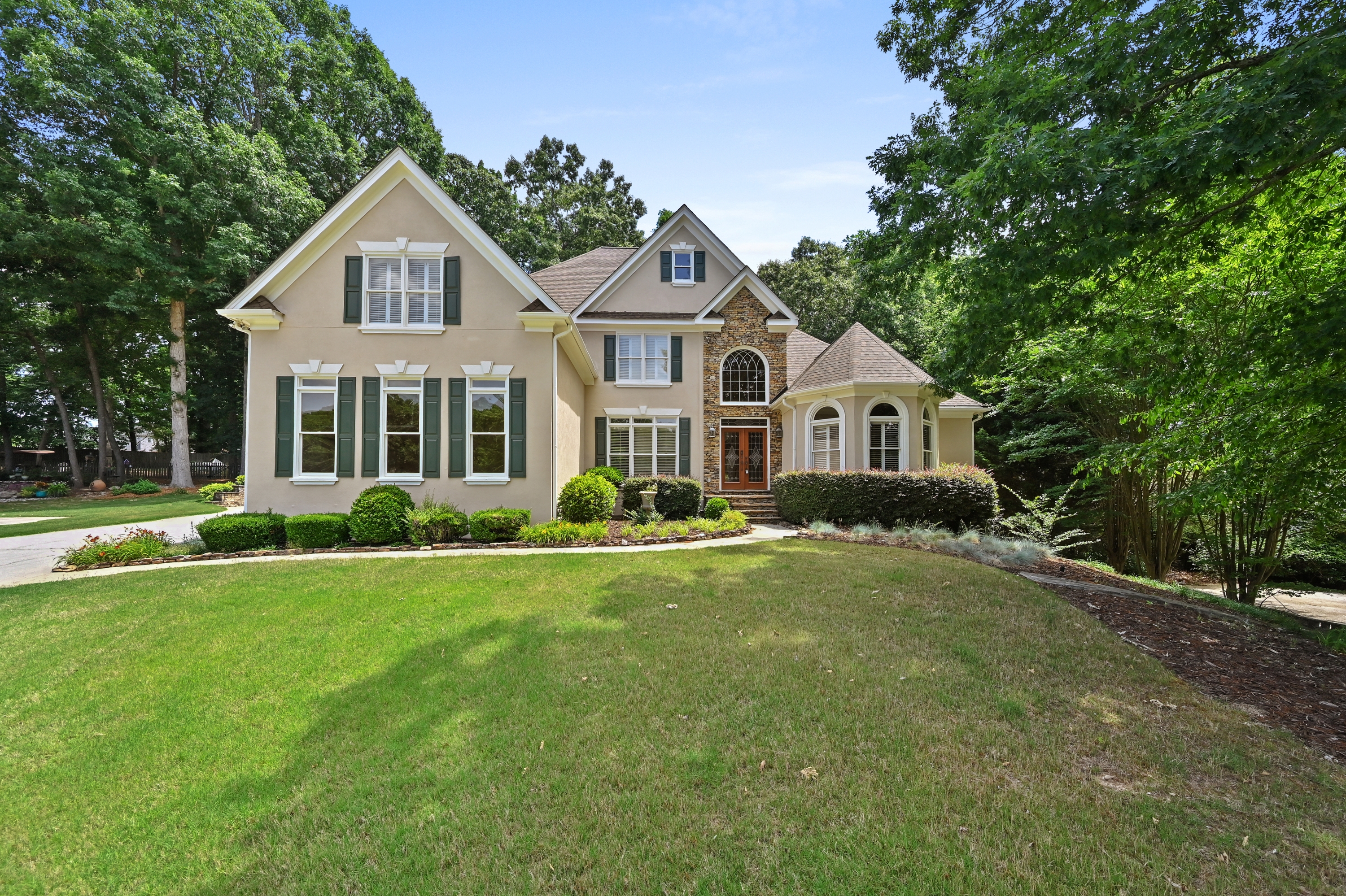 1792 Bristol Farms Court